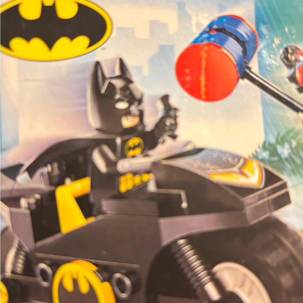 LEGO Batman vs Harley Quinn Building Set - 42pcs 76220 . New ( some wear on box - Picture 3 of 11